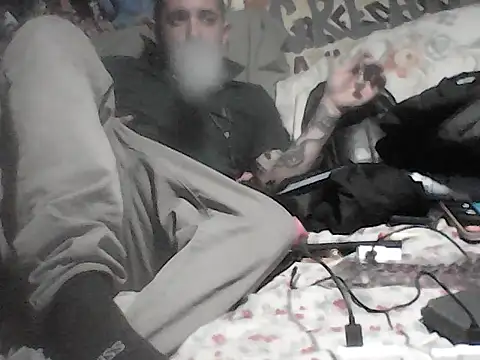 Twoslipperywhenwett online show from 03/03/26, 10:48