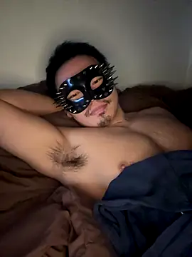 Snapshot of meme_n chatting on 11/05/25, 07:30 meme n online show from 11/05/25, 07:30