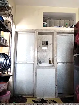 Snapshot of hot_manu001 chatting on 04/05/26, 09:50 hot manu001 online show from 04/05/26, 09:50