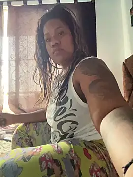 Snapshot of Sam_Blue chatting on 05/14/26, 12:34 Sam Blue online show from 05/14/26, 12:34