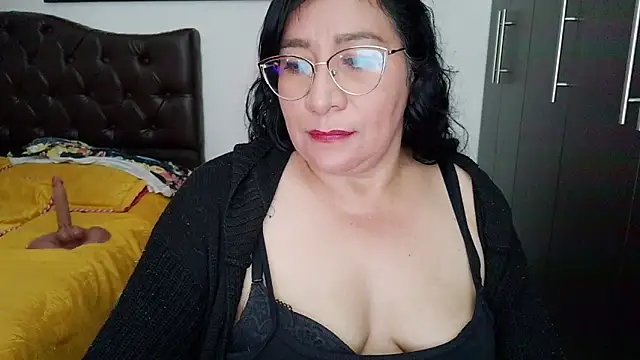 Snapshot of Grace_mature_milf chatting on 07/18/26, 12:15 Grace mature milf online show from 07/18/26, 12:15