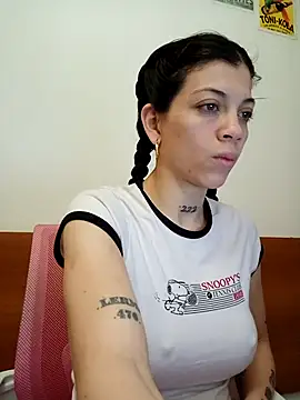 Snapshot of Paula_Alameda chatting on 09/12/25, 08:14 Paula Alameda online show from 09/12/25, 08:14