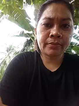 Snapshot of sexybitch_02 chatting on 11/07/25, 03:06 sexybitch 02 online show from 11/07/25, 03:06