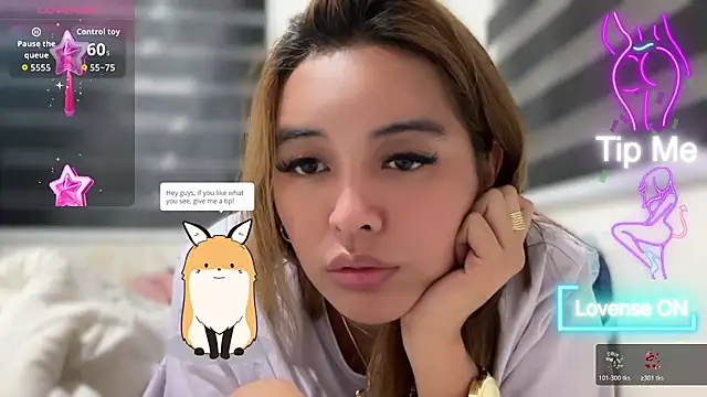 Snapshot of urasianlady chatting on 04/25/26, 04:04 urasianlady online show from 04/25/26, 04:04