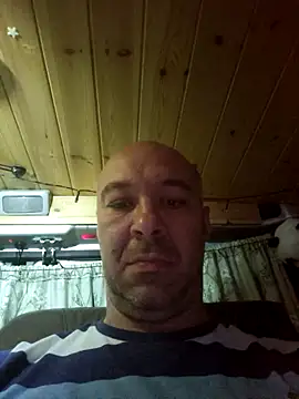 Snapshot of annubis69 chatting on 09/28/25, 02:22 annubis69 online show from 09/28/25, 02:22