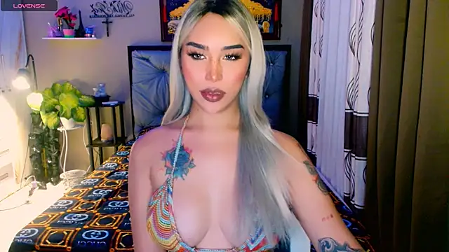 Franchesca Trans online show from 11/17/25, 02:06