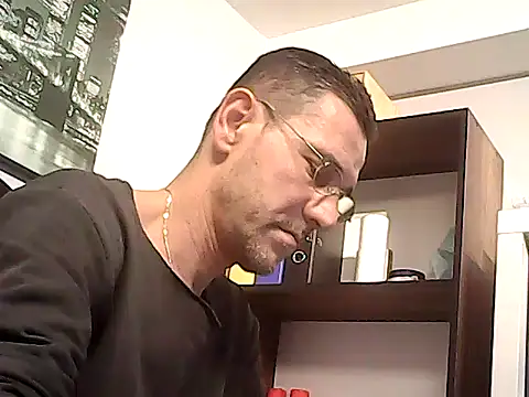 mastercharisma35 online show from 12/18/25, 03:40