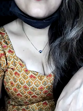 Horny Shalu online show from 03/13/26, 06:42