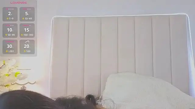 InnaVolkova online show from 07/11/26, 01:14