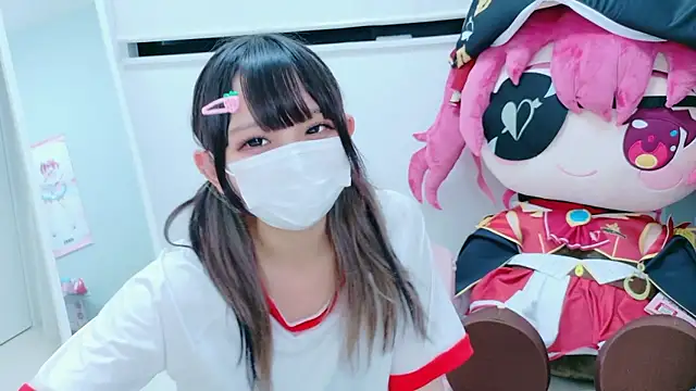Snapshot of Hina-qp chatting on 05/26/26, 10:44 Hina-qp online show from 05/26/26, 10:44