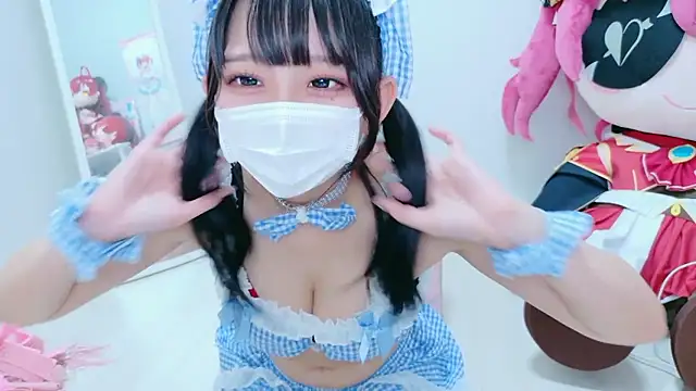 Snapshot of Hina-qp chatting on 07/25/26, 10:13 Hina-qp online show from 07/25/26, 10:13