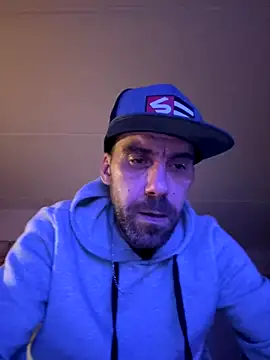 thepenisher777 online show from 12/20/25, 06:09