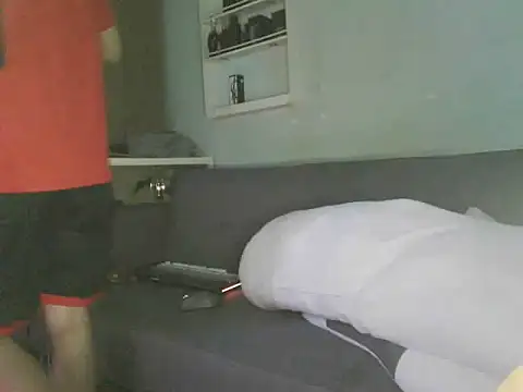 boyhigh1997 online show from 04/21/26, 06:34