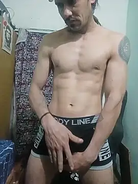 Snapshot of fethelion chatting on 10/23/25, 11:35 fethelion online show from 10/23/25, 11:35