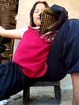 Snapshot of Rioo122 chatting on 10/11/25, 07:07 Rioo122 online show from 10/11/25, 07:07