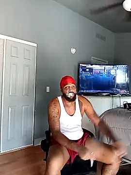 Snapshot of EbonyKing69 chatting on 09/10/25, 07:36 EbonyKing69 online show from 09/10/25, 07:36