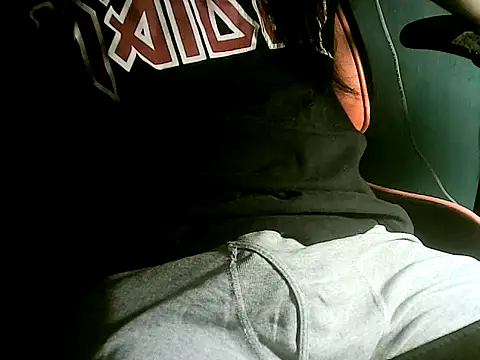 Skinny Longhair online show from 11/29/25, 06:05