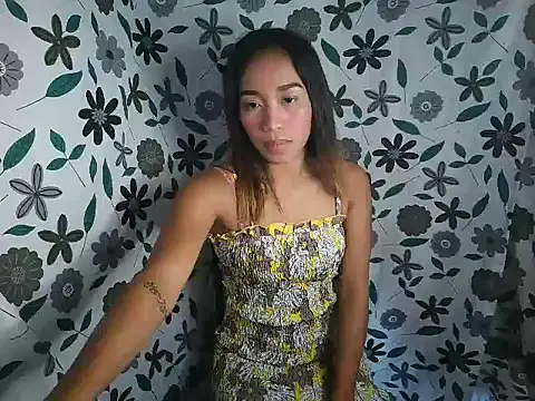 Virgen christine01 online show from 11/01/25, 06:48