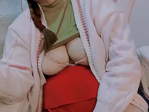 Alinee777 online show from 02/03/26, 06:40