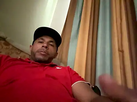 Rcarrasco15 online show from 04/05/26, 02:47