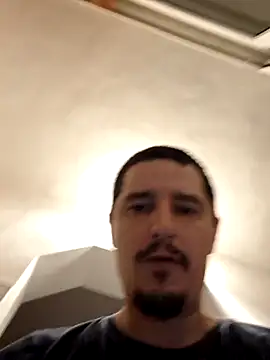 hugecock4u1990 online show from 09/21/25, 03:41