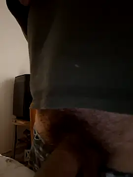 hugecock4u1990 online show from 09/25/25, 01:20