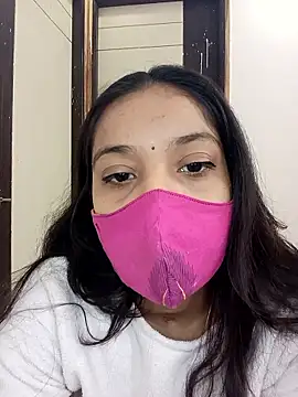 Cute Rakhi8 online show from 01/15/26, 04:39