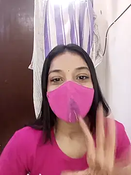 Cute Rakhi8 online show from 04/03/26, 05:38