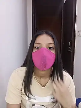 Cute Rakhi8 online show from 05/22/26, 04:41