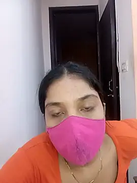 Snapshot of Cute_Rakhi8 chatting on 07/06/26, 05:04 Cute Rakhi8 online show from 07/06/26, 05:04