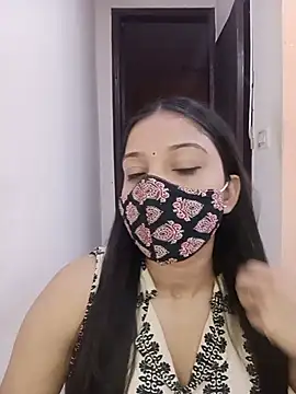 Snapshot of Cute_Rakhi8 chatting on 07/19/26, 05:22 Cute Rakhi8 online show from 07/19/26, 05:22