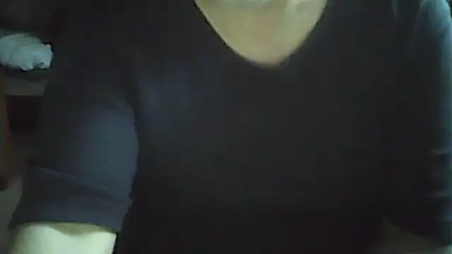 Snapshot of A1B3- chatting on 03/28/26, 04:28 A1B3- online show from 03/28/26, 04:28