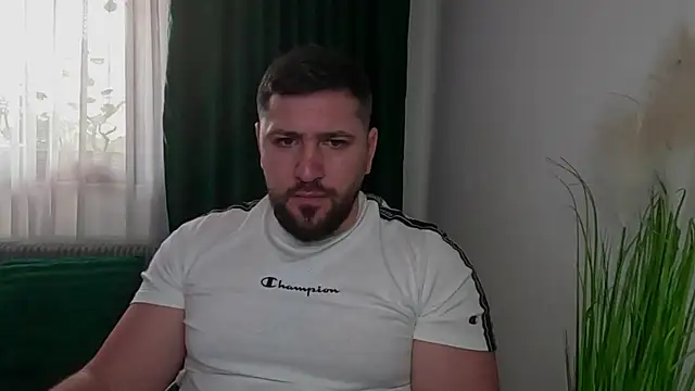 Gold Alpha Boy online show from 04/03/26, 12:58