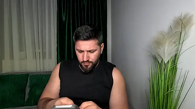 Gold Alpha Boy online show from 04/18/26, 07:07