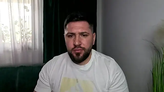 Gold Alpha Boy online show from 04/20/26, 01:03