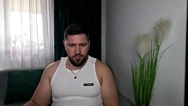Snapshot of Gold_Alpha_Boy chatting on 04/23/26, 01:57 Gold Alpha Boy online show from 04/23/26, 01:57