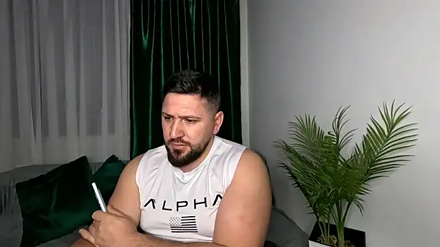 Snapshot of Gold_Alpha_Boy chatting on 05/03/26, 07:31 Gold Alpha Boy online show from 05/03/26, 07:31
