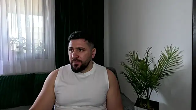 Snapshot of Gold_Alpha_Boy chatting on 05/04/26, 01:29 Gold Alpha Boy online show from 05/04/26, 01:29