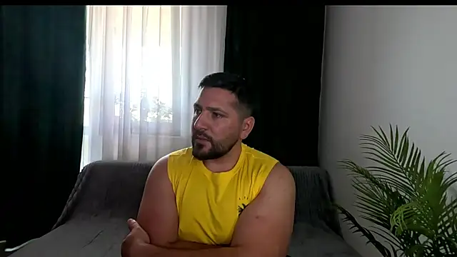 Snapshot of Gold_Alpha_Boy chatting on 06/29/26, 07:36 Gold Alpha Boy online show from 06/29/26, 07:36