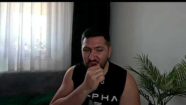 Snapshot of Gold_Alpha_Boy chatting on 06/30/26, 12:06 Gold Alpha Boy online show from 06/30/26, 12:06