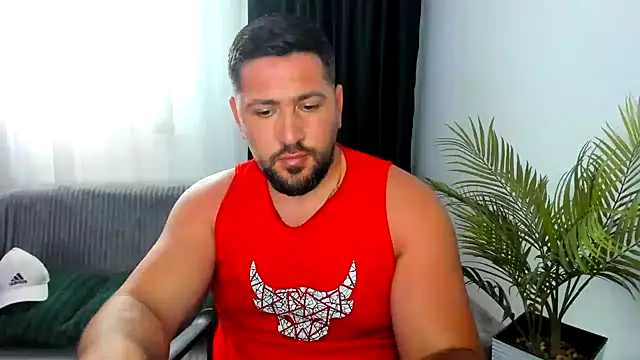 Snapshot of Gold_Alpha_Boy chatting on 07/13/26, 02:53 Gold Alpha Boy online show from 07/13/26, 02:53