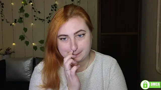 Alicia love00 online show from 10/29/25, 06:26