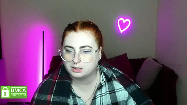 Alicia love00 online show from 11/04/25, 06:23