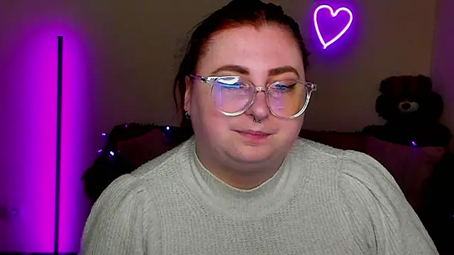 Alicia love00 online show from 04/23/26, 11:31