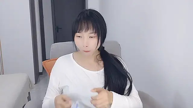 Snapshot of Lisa-3333 chatting on 11/13/25, 03:00 Lisa-3333 online show from 11/13/25, 03:00