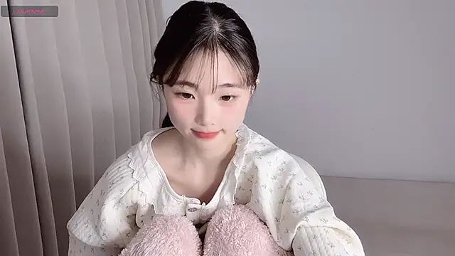 gougou77 online show from 12/16/25, 10:42