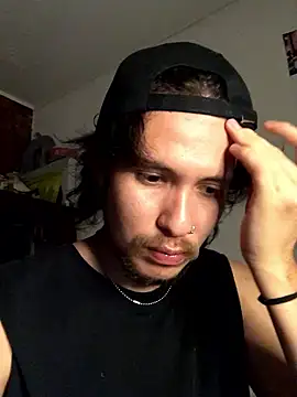 Snapshot of Luxx_14 chatting on 01/09/26, 02:14 Luxx 14 online show from 01/09/26, 02:14