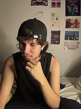 Snapshot of Luxx_14 chatting on 01/10/26, 09:33 Luxx 14 online show from 01/10/26, 09:33