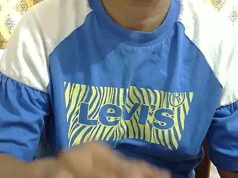 CHAMELI4747 online show from 05/10/26, 09:14