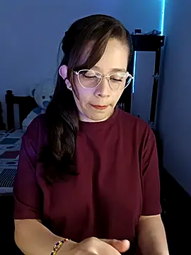 Isabella5 Brown  online show from 01/09/26, 03:26